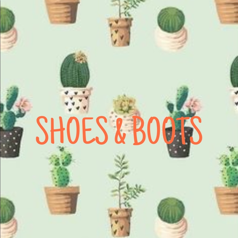 SHOES & BOOTS